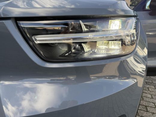 Volvo  XC40 Recharge P8 AWD R-Design SOH 93% Navi Camera Led Carplay ActivLease financial lease
