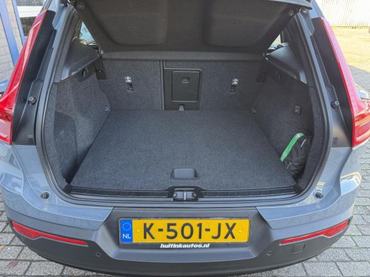 Volvo  XC40 Recharge P8 AWD R-Design SOH 93% Navi Camera Led Carplay ActivLease financial lease
