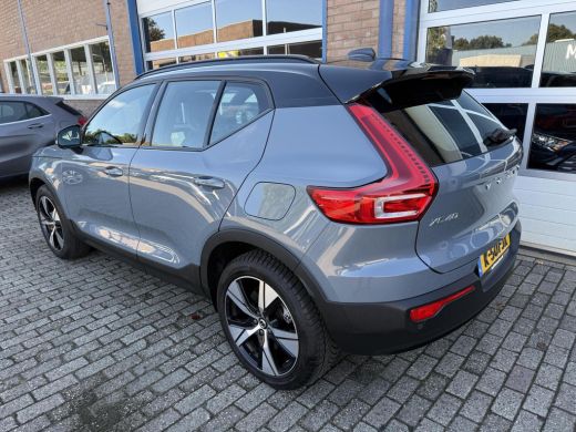 Volvo  XC40 Recharge P8 AWD R-Design SOH 93% Navi Camera Led Carplay ActivLease financial lease