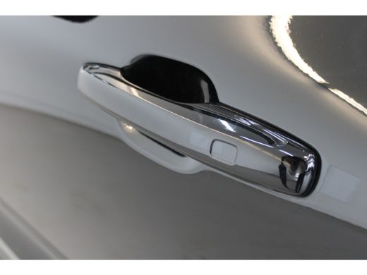 Volvo  XC60 B5 250PK Momentum Business | 18'' | Getint Glas | Memory Seats | Stoel&Stuur Verw. | Park Assist | ActivLease financial lease
