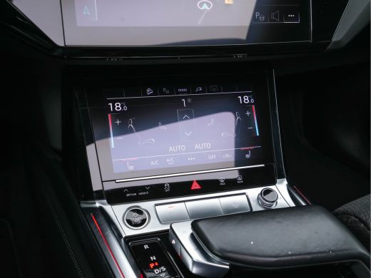 Audi e-tron 50 Quattro S-line Edition 71 kWh [ 3-Fase ] { SOH-100%} (INCL-BTW) *PANO | LEATHER-FABRIC | FULL-... ActivLease financial lease