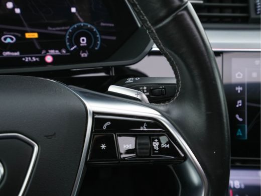 Audi e-tron 50 Quattro S-line Edition 71 kWh [ 3-Fase ] { SOH-100%} (INCL-BTW) *PANO | LEATHER-FABRIC | FULL-... ActivLease financial lease