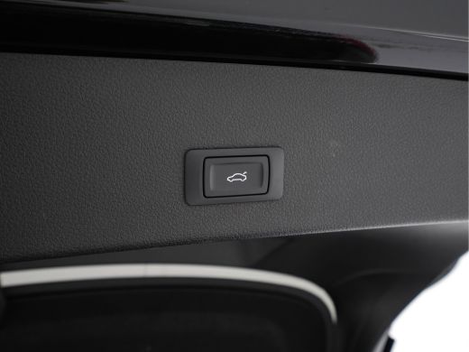 Audi e-tron 50 Quattro S-line Edition 71 kWh [ 3-Fase ] { SOH-100%} (INCL-BTW) *PANO | LEATHER-FABRIC | FULL-... ActivLease financial lease