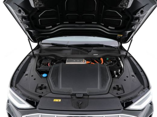 Audi e-tron 50 Quattro S-line Edition 71 kWh [ 3-Fase ] { SOH-100%} (INCL-BTW) *PANO | LEATHER-FABRIC | FULL-... ActivLease financial lease