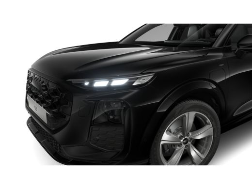 Audi Q3 S edition | Adaptive cruise control | Audi sound system | Climate pakket plus ActivLease financial lease