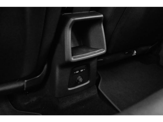 Audi Q4 e-tron Edition | Achterklep, automatisch bedienbaar | Audi Virtual Cockpit | Audi sound system ActivLease financial lease