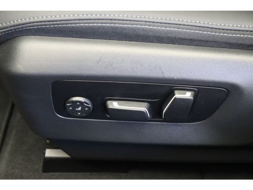 BMW 5 Serie Touring 530e M Sport Automaat / Trekhaak / Stoelventilatie / Achteruitrijcamera / Comfort Access ... ActivLease financial lease