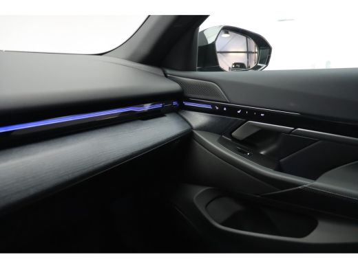 BMW 5 Serie Touring 530e M Sport Automaat / Trekhaak / Stoelventilatie / Achteruitrijcamera / Comfort Access ... ActivLease financial lease