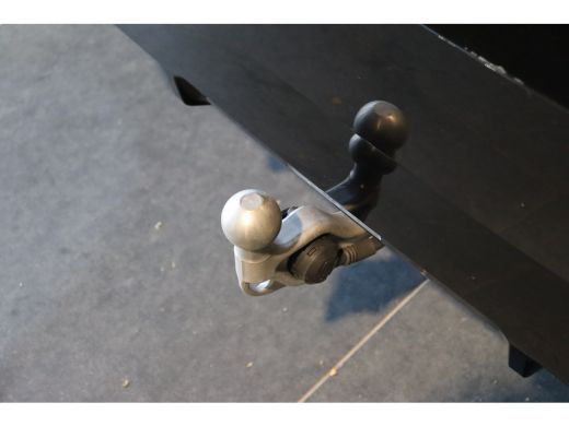 BMW 5 Serie Touring 530e M Sport Automaat / Trekhaak / Stoelventilatie / Achteruitrijcamera / Comfort Access ... ActivLease financial lease