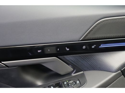 BMW 5 Serie Touring 530e M Sport Automaat / Trekhaak / Stoelventilatie / Achteruitrijcamera / Comfort Access ... ActivLease financial lease