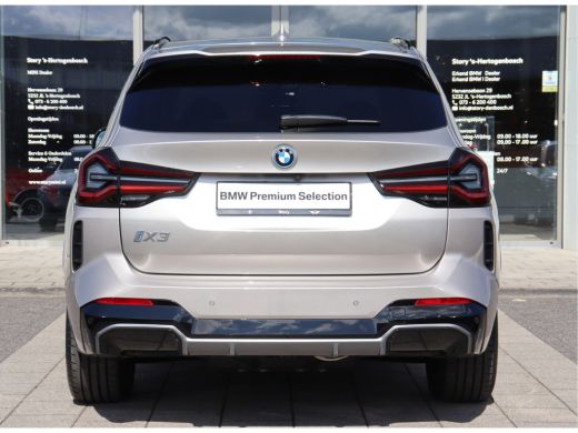 BMW iX3 High Executive / Trekhaak / Sportstoelen / Achteruitrijcamera / M Adaptief onderstel / Adaptieve ... ActivLease financial lease