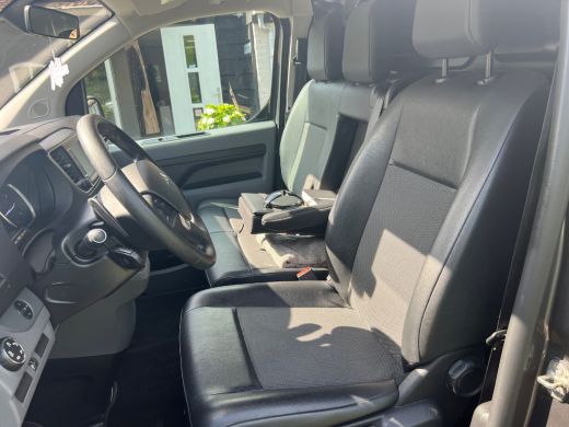 Citroën Jumpy 2.0 BlueHDI 120 pk Automaat | Achteruitrijcamera | Airco | Apple Carplay/Android Auto|telefoonint... ActivLease financial lease