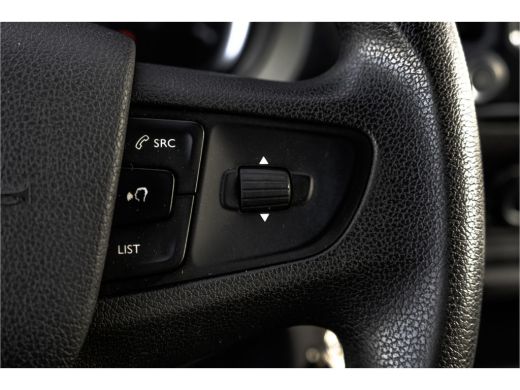 Citroën Jumpy 2.0 BlueHDI | 6-Zits | DC | CarPlay | Navi | Zijschuifdeur R + L | LED | Cruise | Airco | PDC | E... ActivLease financial lease