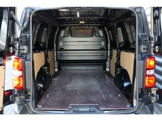 Citroën Jumpy Citroën 2.0D 145PK L3H1 AUTOMAAT / NAVI / CLIMA / FULL-LED / PDC / CAMERA / AFN. TREKHAAK / BLUET... ActivLease financial lease