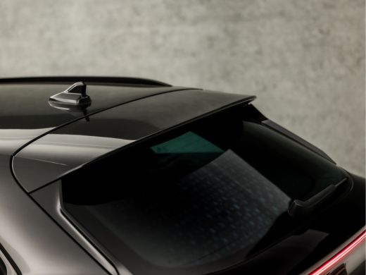 CUPRA Leon Sportstourer 1.4 e-Hybrid VZ 245Pk Automaat (APPLE CARPLAY, GROOT NAVI, DIGITAL COCKPIT, CAMERA, LEDER, SPORTS... ActivLease financial lease