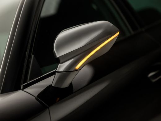 CUPRA Leon Sportstourer 1.4 e-Hybrid VZ 245Pk Automaat (APPLE CARPLAY, GROOT NAVI, DIGITAL COCKPIT, CAMERA, LEDER, SPORTS... ActivLease financial lease
