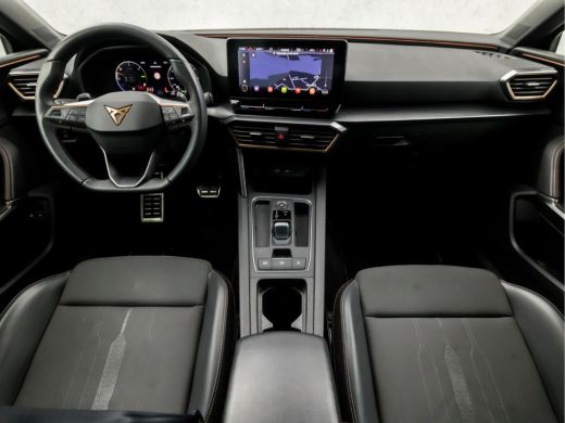 CUPRA Leon Sportstourer 1.4 e-Hybrid VZ 245Pk Automaat (APPLE CARPLAY, GROOT NAVI, DIGITAL COCKPIT, CAMERA, LEDER, SPORTS... ActivLease financial lease