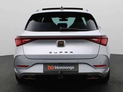 CUPRA Leon Sportstourer 1.4 e-Hybrid VZ Performance 245PK DSG Black Edition, Pano-Schuifdak, Adaptieve Cruise Controle, T... ActivLease financial lease