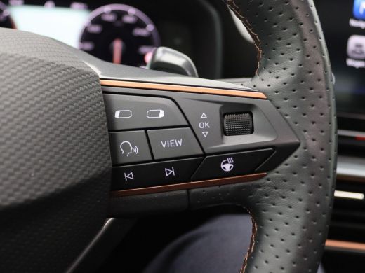 CUPRA Leon Sportstourer 1.4 e-Hybrid VZ Performance 245PK DSG Black Edition, Pano-Schuifdak, Adaptieve Cruise Controle, T... ActivLease financial lease