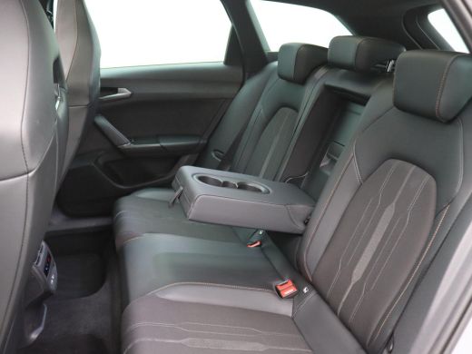 CUPRA Leon Sportstourer 1.4 e-Hybrid VZ Performance 245PK DSG Black Edition, Pano-Schuifdak, Adaptieve Cruise Controle, T... ActivLease financial lease