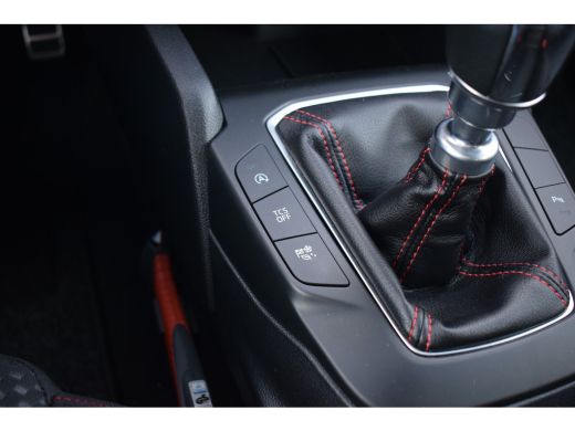 Ford Focus 1.5 EcoBoost ST Line Business | Apple CarPlay | Airco | Sportstoelen | Cruise ActivLease financial lease