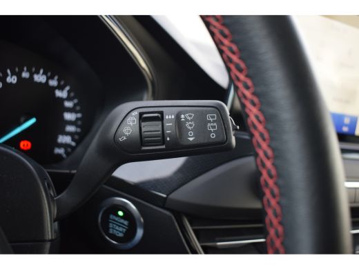 Ford Focus 1.5 EcoBoost ST Line Business | Apple CarPlay | Airco | Sportstoelen | Cruise ActivLease financial lease