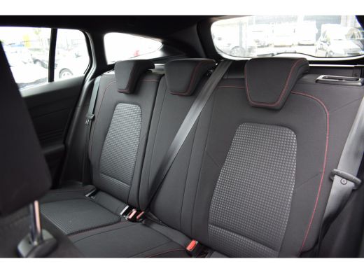 Ford Focus 1.5 EcoBoost ST Line Business | Apple CarPlay | Airco | Sportstoelen | Cruise ActivLease financial lease