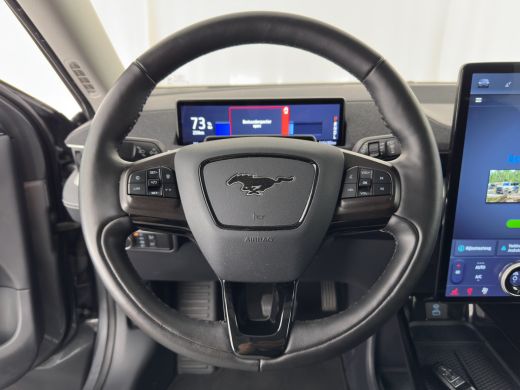 Ford Mustang Mach-E Mach-E RWD 75 kWh [ 3-Fase ] {SOH-94%} (INCL-BTW) *PANO | LUXURY-LEATHER | ADAPTIVE-CRUISE | BANG... ActivLease financial lease