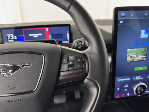 Ford Mustang Mach-E Mach-E RWD 75 kWh [ 3-Fase ] {SOH-94%} (INCL-BTW) *PANO | LUXURY-LEATHER | ADAPTIVE-CRUISE | BANG... ActivLease financial lease