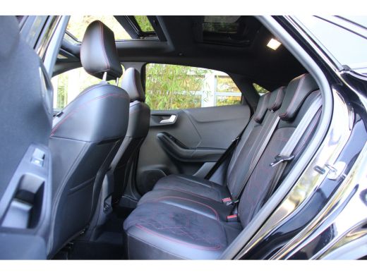 Ford Puma 1.0 Ecoboost Hybrid 155pk ST-Line X | Matrix LED | Pano | Adapt. Cruise | Blis | 360 camera | 18'' ActivLease financial lease