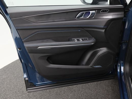 Lynk & Co 01 1.5 262 Pk Automaat PHEV | Zwarte Hemel | Full LED | Panorama dak | Navigatie | Infinity | Adapti... ActivLease financial lease