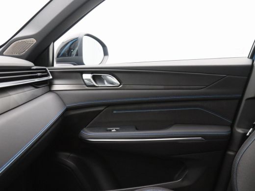 Lynk & Co 01 1.5 262 Pk Automaat PHEV | Zwarte Hemel | Full LED | Panorama dak | Navigatie | Infinity | Adapti... ActivLease financial lease