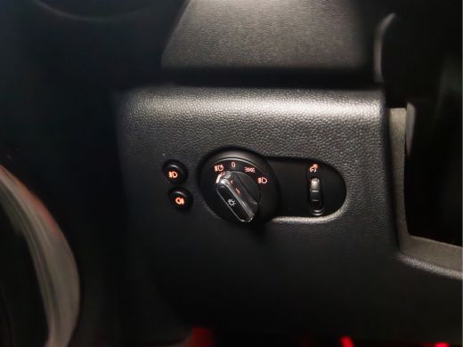 Mini Cooper S 2.0 Cooper S John Cooper Works 192Pk (APPLE CARPLAY, GROOT NAVI, HEAD-UP DISPLAY, LEDEREN SPORTST... ActivLease financial lease