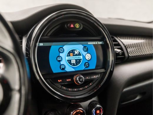 Mini Cooper S 2.0 Cooper S John Cooper Works 192Pk (APPLE CARPLAY, GROOT NAVI, HEAD-UP DISPLAY, LEDEREN SPORTST... ActivLease financial lease