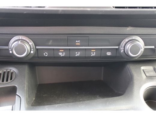 Opel Combo-e 136 L1 50kWh / Navigatie / Parkeersensoren / Camera / Carplay / Airco / ActivLease financial lease