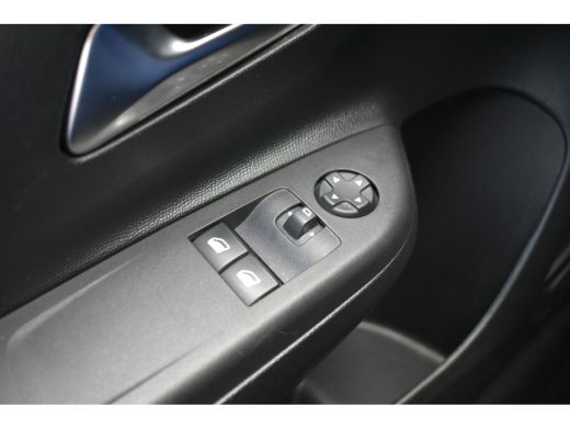 Opel Corsa 1.2 Edition | Navigatie | Dealeronderhouden | 1e Eigenaar | Airco | Cruise Control | Apple Carpla... ActivLease financial lease