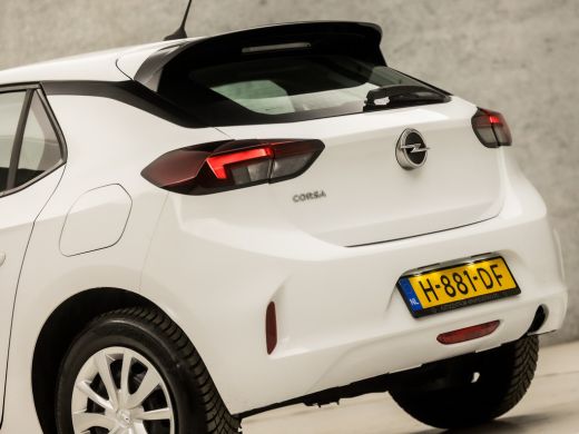 Opel Corsa 1.2 Sport (APPLE CARPLAY, GROOT NAVI, CRUISE, LANE ASSIST, SPORTSTOELEN, BLUETOOTH, NIEUWE APK, N... ActivLease financial lease