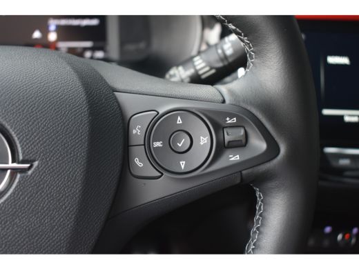 Opel Corsa-e GS Line 50 kWh 3 Fase | Premium Pakket | Unieke KM-stand! | Navigatie | Achteruitrijcamera | Keyl... ActivLease financial lease