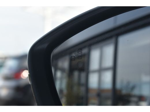 Opel Corsa-e GS Line 50 kWh 3 Fase | Premium Pakket | Unieke KM-stand! | Navigatie | Achteruitrijcamera | Keyl... ActivLease financial lease