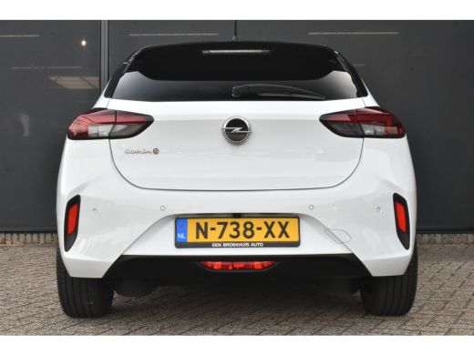Opel Corsa-e GS Line 50 kWh 3 Fase | Premium Pakket | Unieke KM-stand! | Navigatie | Achteruitrijcamera | Keyl... ActivLease financial lease