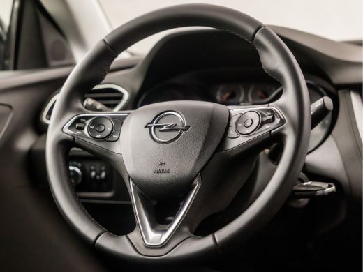 Opel Grandland X 1.2 Turbo Sport (APPLE CARPLAY, GROOT NAVI, CAMERA, CLIMATE, TREKHAAK, SPORTSTOELEN, LED KOPLAMPE... ActivLease financial lease