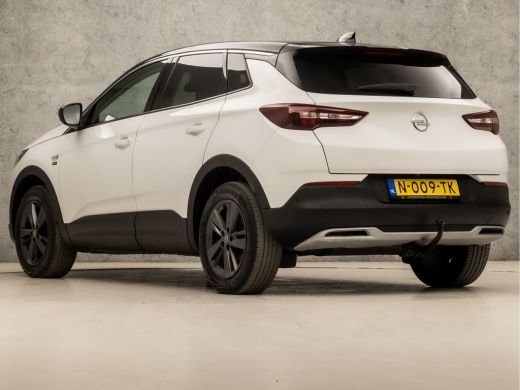 Opel Grandland X 1.2 Turbo Sport (APPLE CARPLAY, GROOT NAVI, CAMERA, CLIMATE, TREKHAAK, SPORTSTOELEN, LED KOPLAMPE... ActivLease financial lease