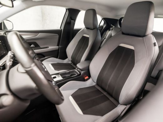 Opel Mokka 1.2 Turbo Sport (VIRTUAL COCKPIT, APPLE CARPLAY, GROOT NAVI, 360 CAMERA, SPORTSTOELEN, CRUISE, LE... ActivLease financial lease