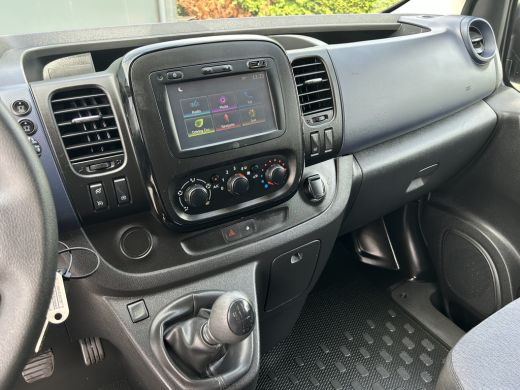 Opel Vivaro 1.6 CDTI 126 PK / L1H1 / 1E EIG. / AIRCO / CRUISE / NAVI / CAMERA / BLUETOOTH / ACHTERKLEP / TREK... ActivLease financial lease
