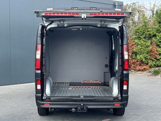 Opel Vivaro 1.6 CDTI 126 PK / L1H1 / 1E EIG. / AIRCO / CRUISE / NAVI / CAMERA / BLUETOOTH / ACHTERKLEP / TREK... ActivLease financial lease