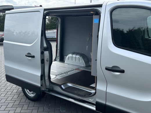 Opel Vivaro 1.6 CDTI 126 PK / L1H1 / 1E EIG. / AIRCO / CRUISE / NAVI / CAMERA / BLUETOOTH / ACHTERKLEP / TREK... ActivLease financial lease