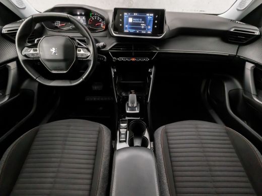 Peugeot 2008 1.2 PureTech Allure Sport 131Pk Automaat (APPLE CARPLAY, GROOT NAVI, LED KOPLAMPEN, LANE ASSIST, ... ActivLease financial lease
