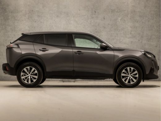 Peugeot 2008 1.2 PureTech Sport (APPLE CARPLAY, GROOT NAVI, 360 CAMERA, STOELVERWARMING, GETINT GLAS, LANE ASS... ActivLease financial lease