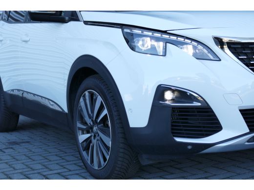 Peugeot 3008 1.2 PURETECH 130PK ALLURE AUTOMAAT / NAVI / LEDER / XENON / CLIMA / LED / PDC / 19" LMV / KEYLESS... ActivLease financial lease