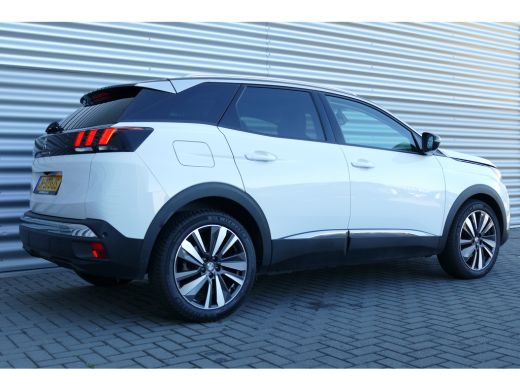 Peugeot 3008 1.2 PURETECH 130PK ALLURE AUTOMAAT / NAVI / LEDER / XENON / CLIMA / LED / PDC / 19" LMV / KEYLESS... ActivLease financial lease